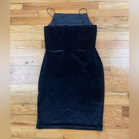 Vintage Wearever Black Velvet Bodycon Dress Size M - Picture 3 of 7
